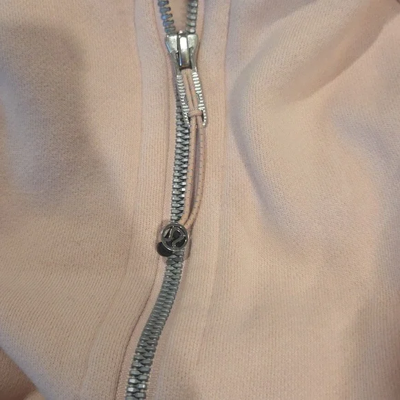 Lululemon Athletica Light Pink Full Zip-Up Scuba - Picture 3 of 4